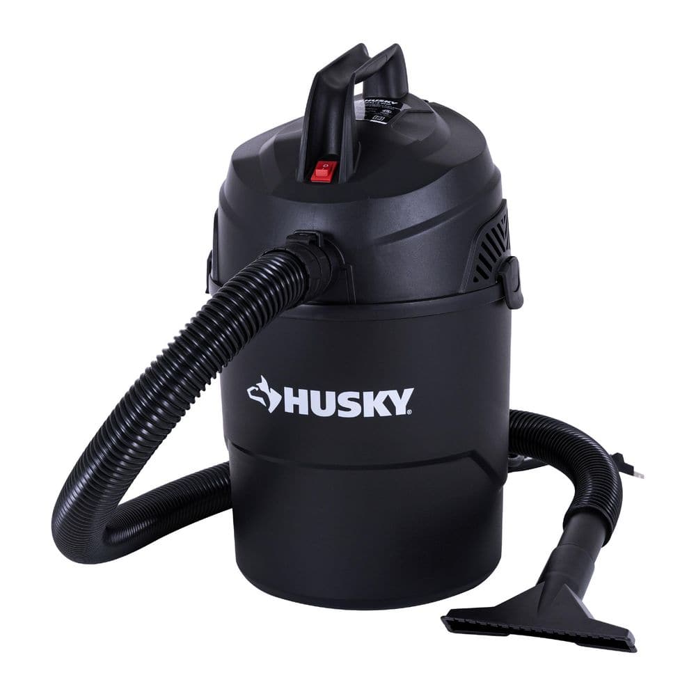 2.5 Gal. 3.0 Peak HP Poly Wet/Dry Shop Vac with Filter, Hose, and Accessori
