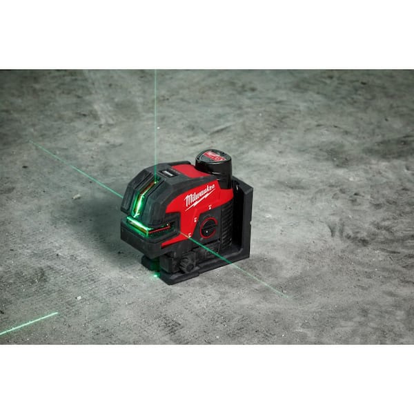 Milwaukee M12 12-Volt Lithium-Ion Cordless Green 125 ft. Cross Line and  Plumb Points Laser Level (Tool-Only) 3622-20 - The Home Depot