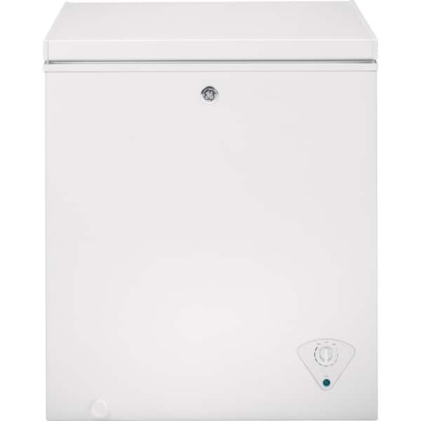 GE Garage Ready 5.1 cu. ft. Manual Defrost Chest Freezer in White