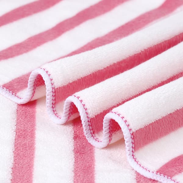 Couple of bath towels - Asti - Pink From Filet - Bathroom - Ready to Stitch  - Casa Cenina