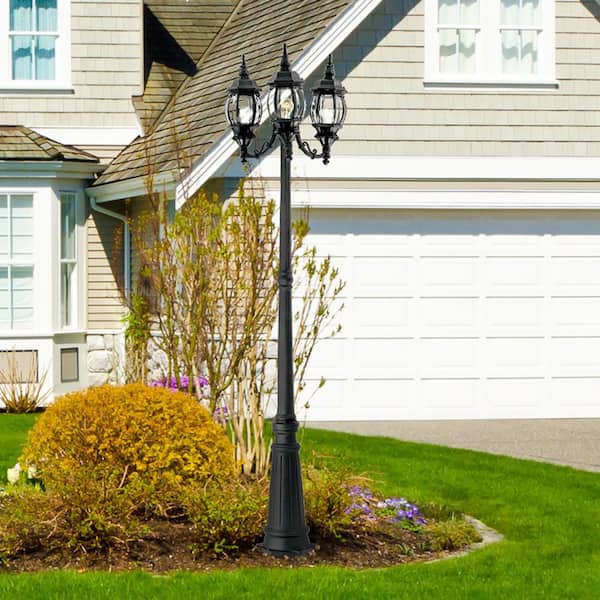 Designers Fountain Riviera 3-Light Black Cast Aluminum Line