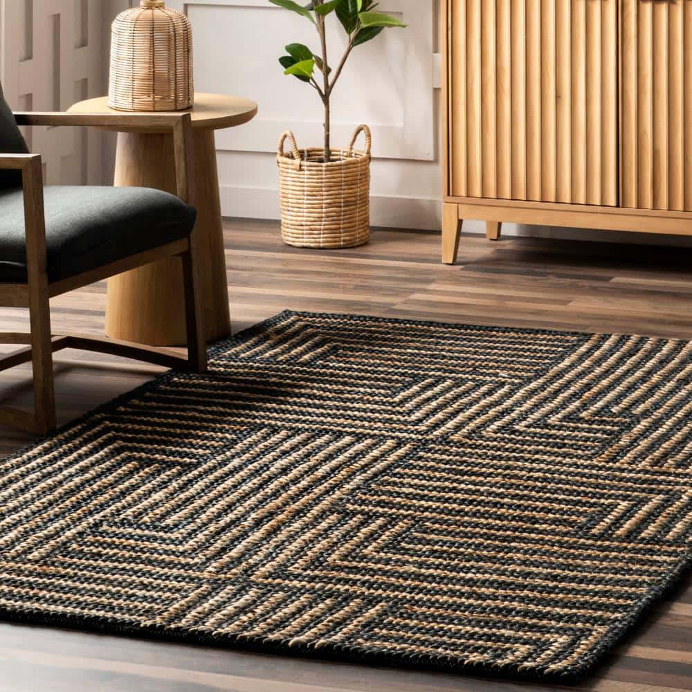 Black and Beige Braided Cotton Rectangular 4' x 6' Rug