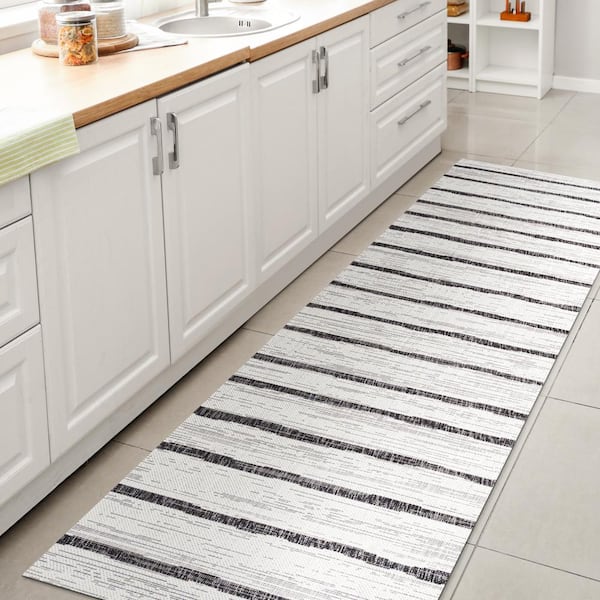 JONATHAN Y Colonia Berber Stripe Ivory/Black 2 ft. x 10 ft. Indoor/Outdoor Runner Rug