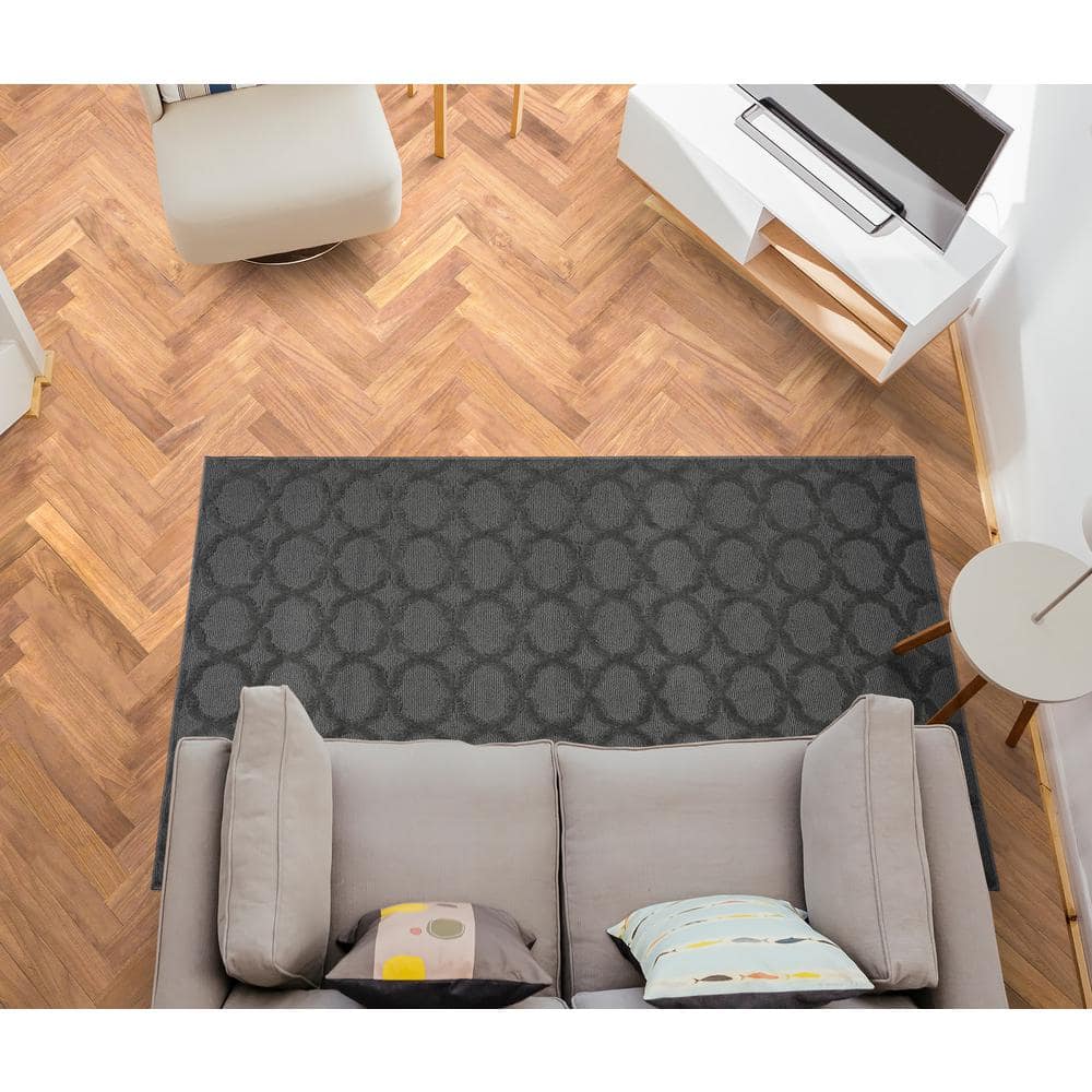 Cinder Gray Trellis Tufted 4' x 6' Synthetic Area Rug