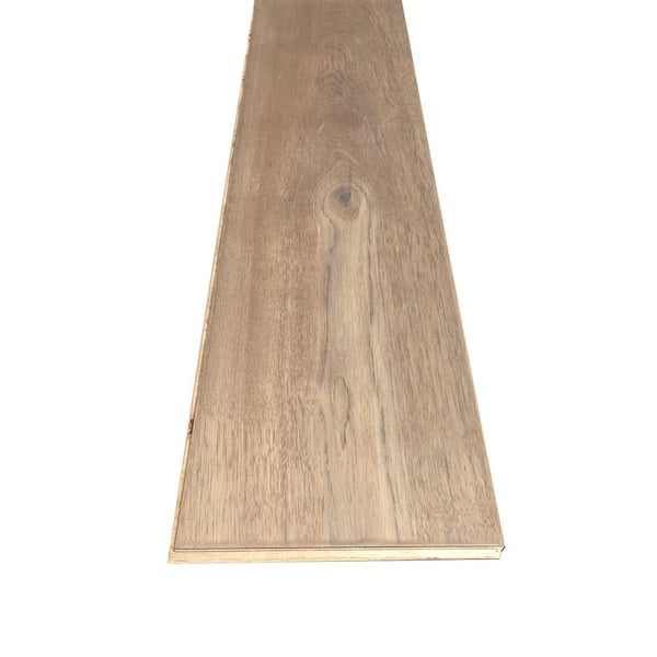 Mohawk Artist Dream Heirloom Hickory 0.5 in. T x 7.5 in. W Hand Scraped Engineered Hardwood Flooring (27.41 sq. ft./case)