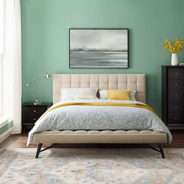 MODWAY Julia White Wood Frame Queen Platform Bed with Polyester Fabric