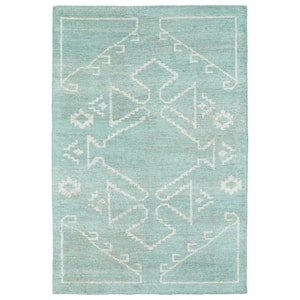 Solitaire Mint 10 ft. x 13 ft. Area Rug