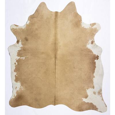Hand Curated Cowhide Whitish Beige 5 ft. x 6 ft. Area Rug