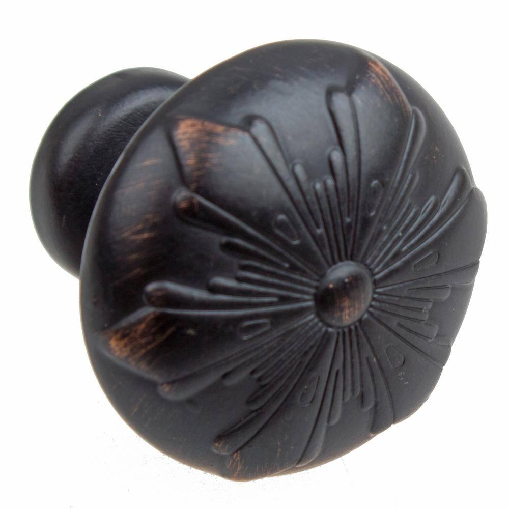 Oil Rubbed Bronze Round Snowflake Cabinet Knob Set