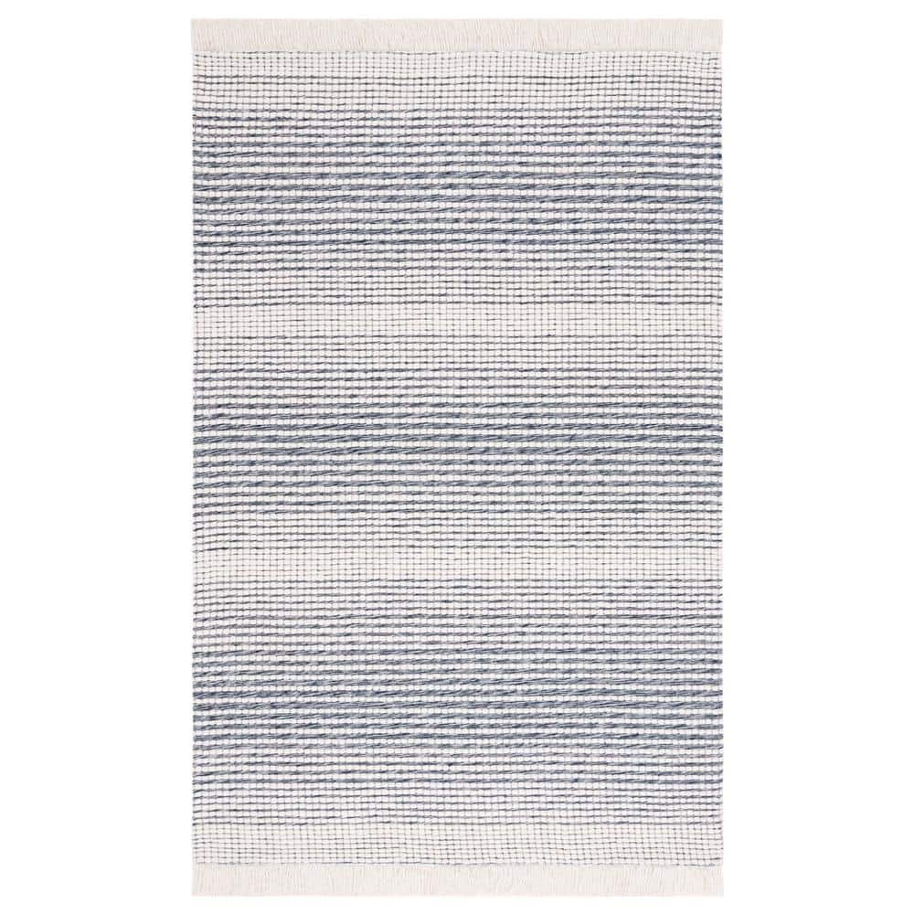 Ivory and Navy Hand Woven Wool 5'x8' Area Rug