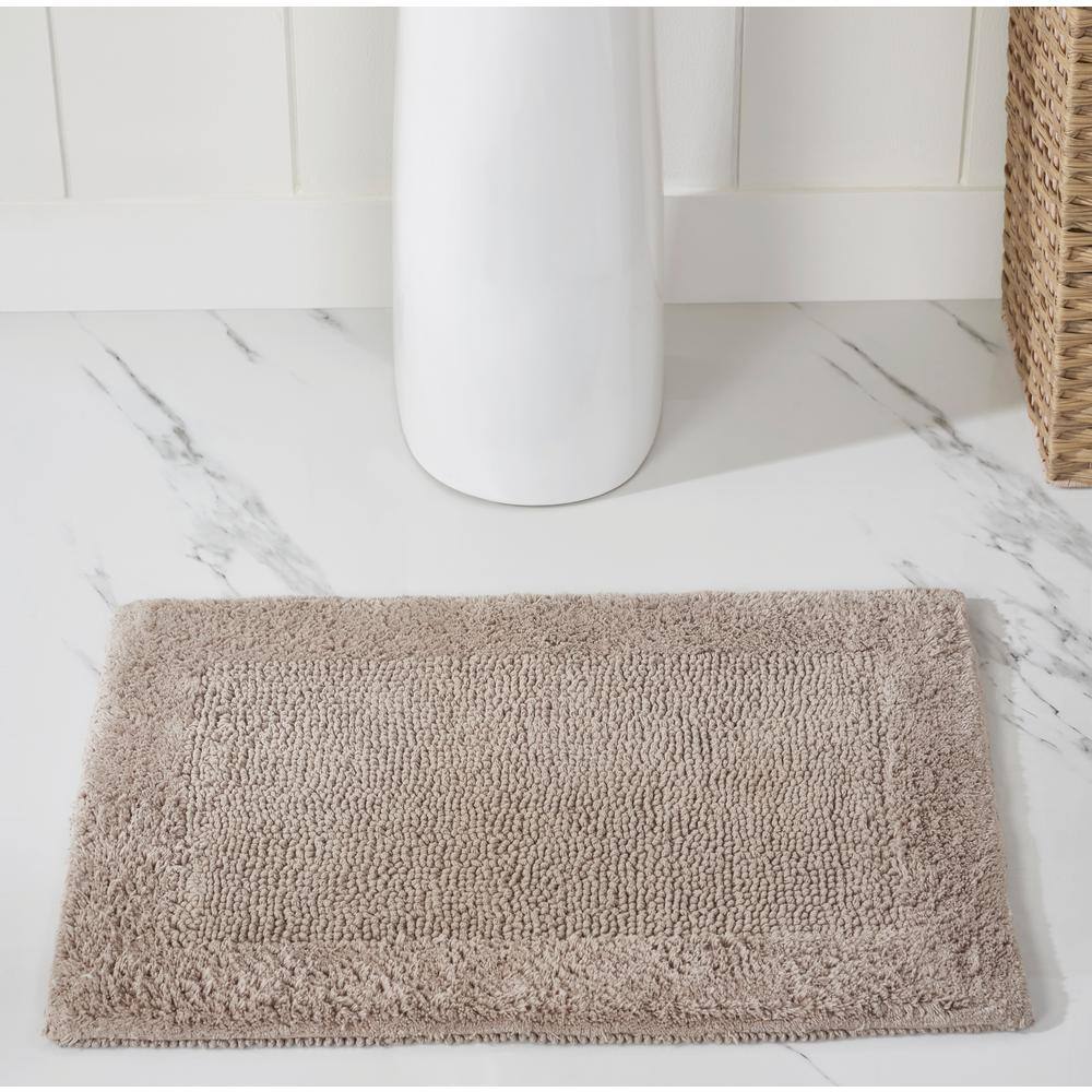 Gray Cotton Tufted Reversible 3-Piece Bath Rug Set