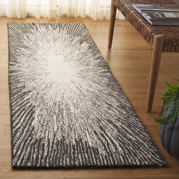 Abstract Ivory/Charcoal 2 ft. x 8 ft. Eclectic Star Runner Rug