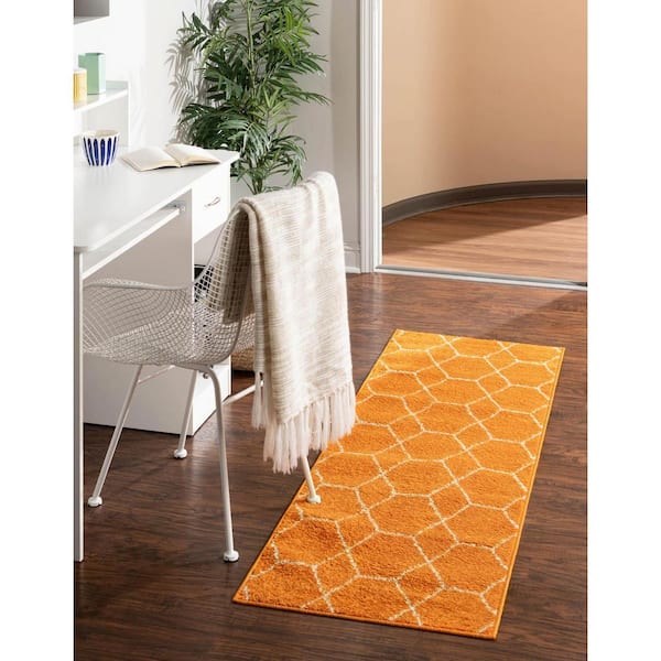 Style Selections 3 x 8 Ivory Indoor Trellis Runner Rug in the Rugs  department at