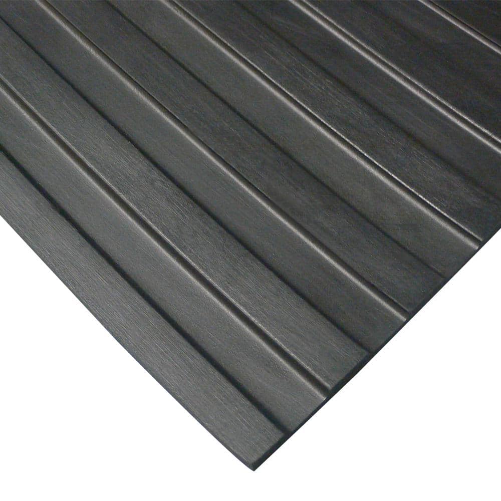 Wide-Rib Corrugated Black Rubber Traction Mat - 48" x 72"