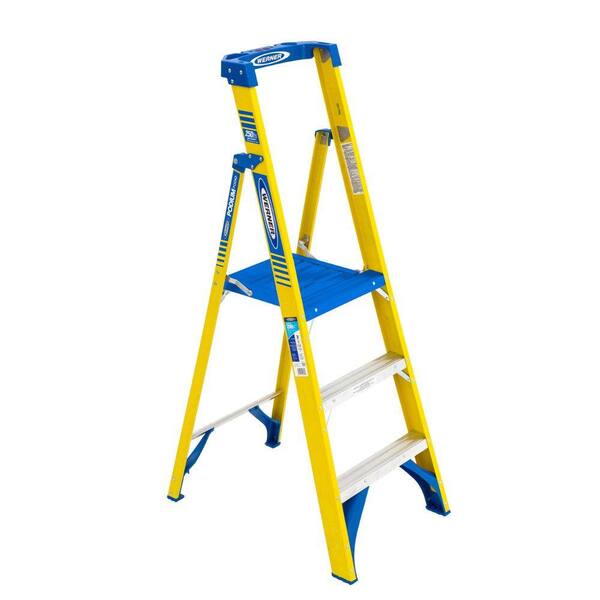 WERNER 9 ft. Reach Fiberglass Podium Step Ladder with 250 lb. Load Capacity Type I Duty Rating