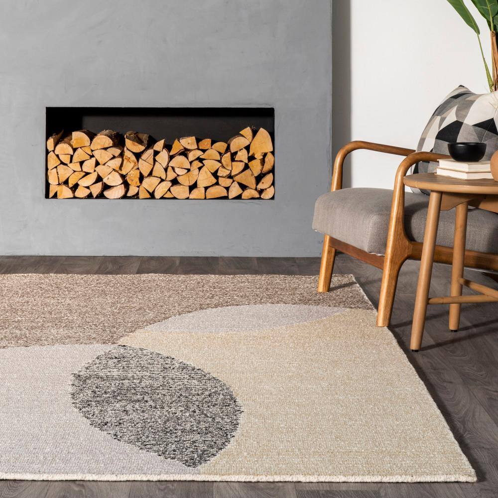 Evangeline Ivory and Gray Abstract Wool 5' x 8' Area Rug