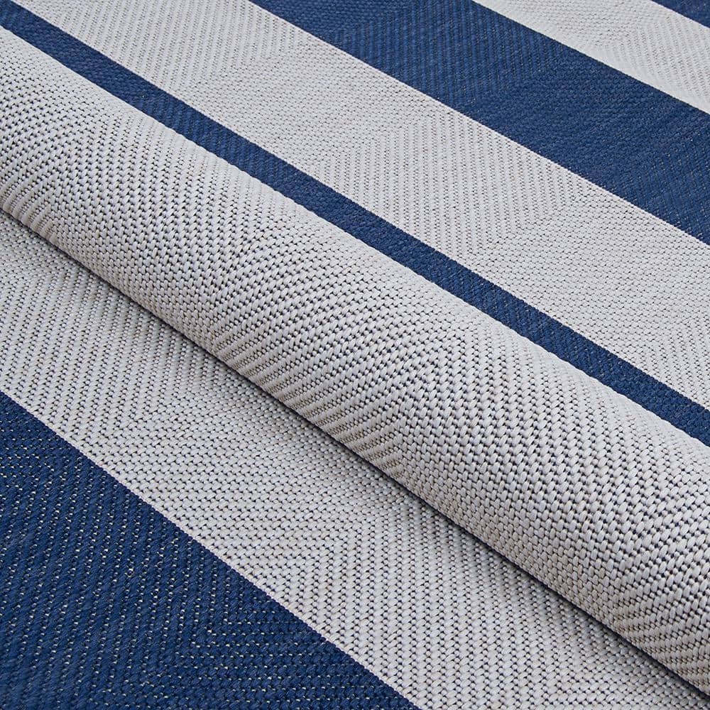 Midnight Blue and Ivory Stripe Synthetic Easy-Care Outdoor Rug, 3'11" x 5'7"
