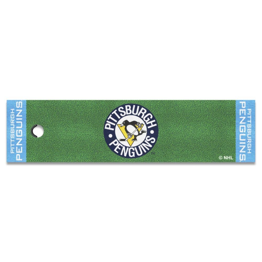 FANMATS NHL Retro Colorado Rockies Green 2 ft. x 6 ft. Putting