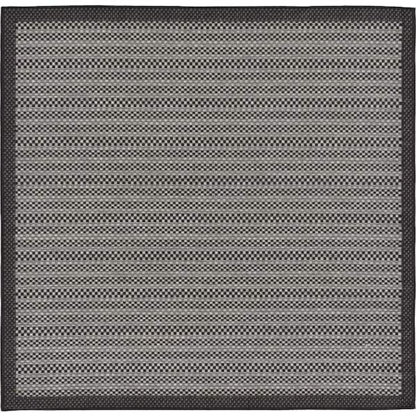Unique Loom Outdoor Checkered Gray 6' 0 x 6' 0 Square Rug