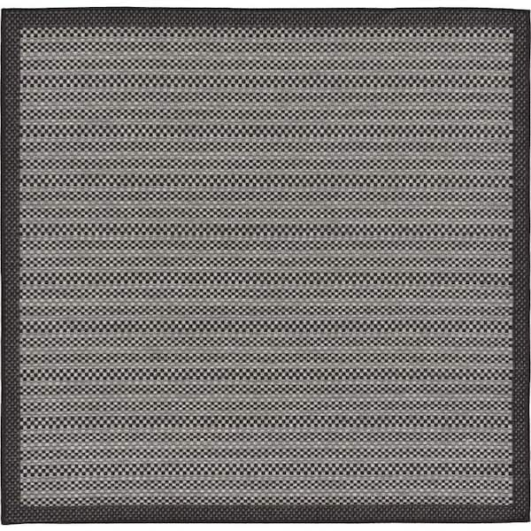 Unique Loom Outdoor Checkered Gray 6' 0 x 6' 0 Square Rug