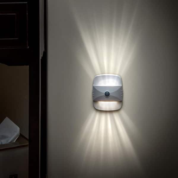Sensor Brite LED Indoor Up Down Night Light Bulb SBUD-CD6 - The