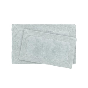 aqua bath mats and towels