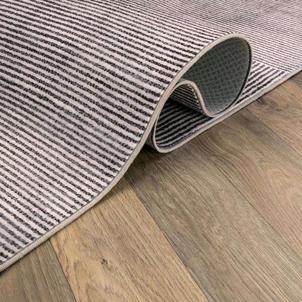 Linear Block Silver Mist Gray Machine Washable Non-Slip Backing Area Rug 2' x 4' Gray