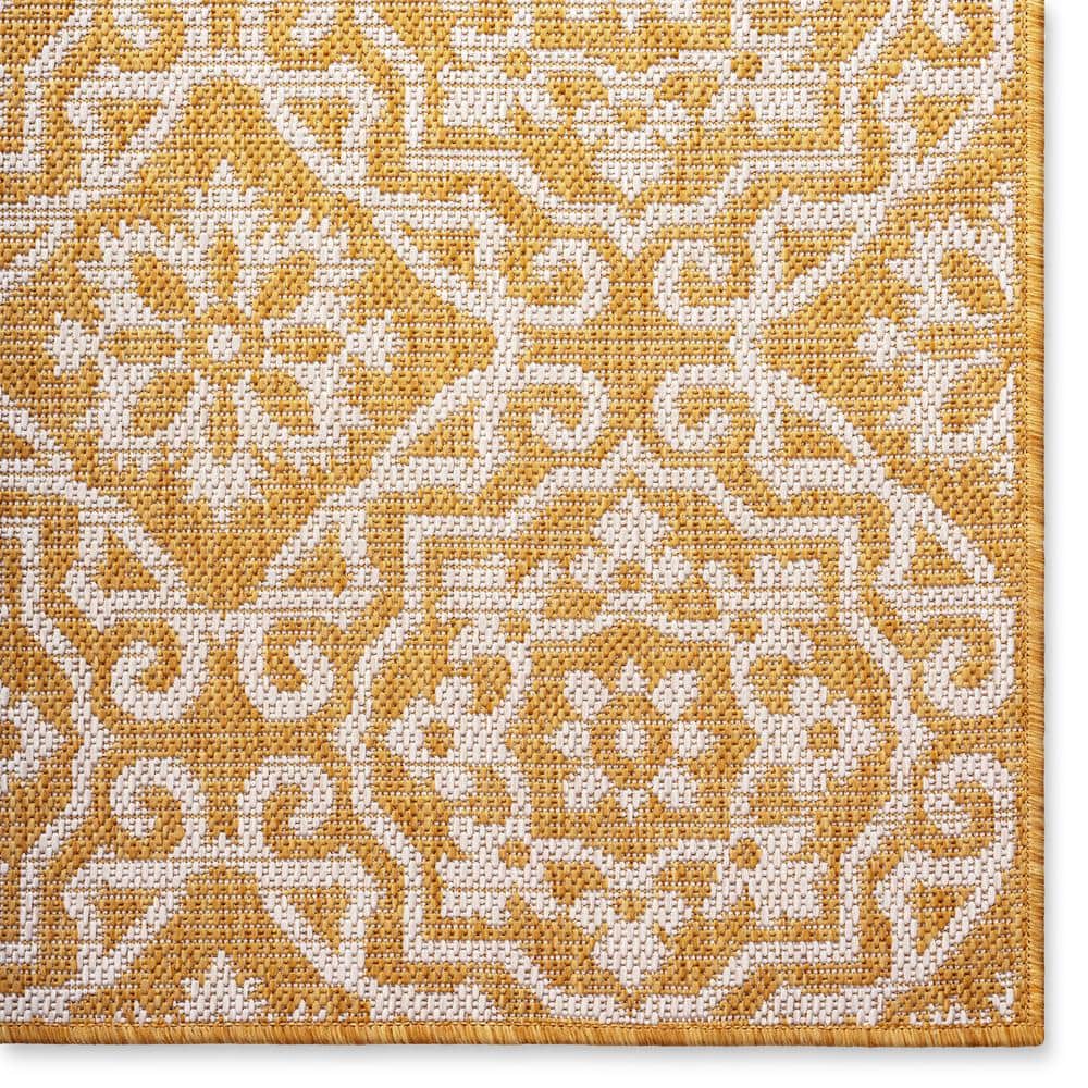 Yellow and White Geometric Synthetic 6' x 9' Rectangular Rug