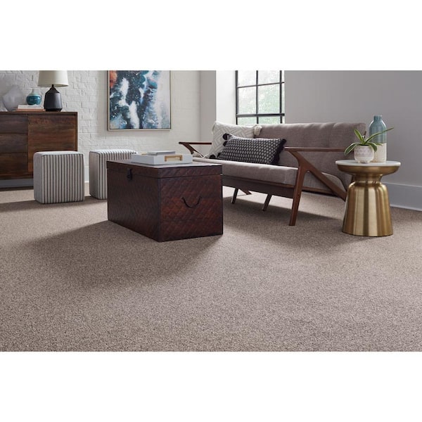 Bradworth  - Stratosphere - Blue 15 ft. 31 oz. Polyester Loop Installed Carpet