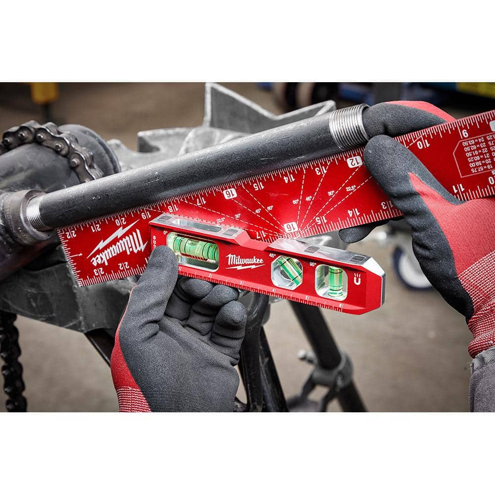 Milwaukee Electric Tool - Brandclub - 16 in. x 24 in