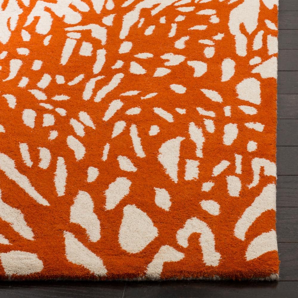 Hand-Tufted Bella Wool Area Rug 6' x 9' in Beige and Terracotta