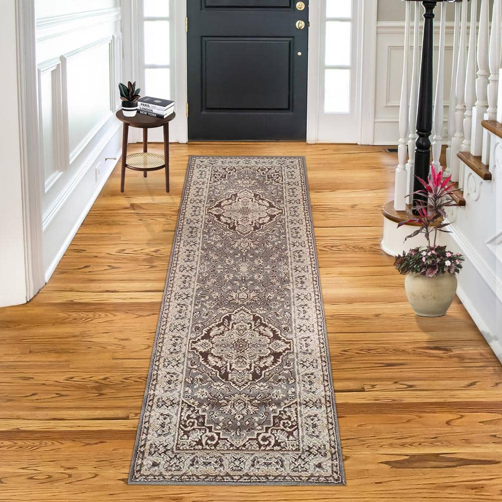 Elegant Gray Synthetic 96"L x 31"W Runner Rug for Indoor Use