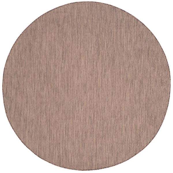 Courtyard Brown/Beige 4 ft. x 4 ft. Solid Color Chevron Indoor/Outdoor Round Area Rug