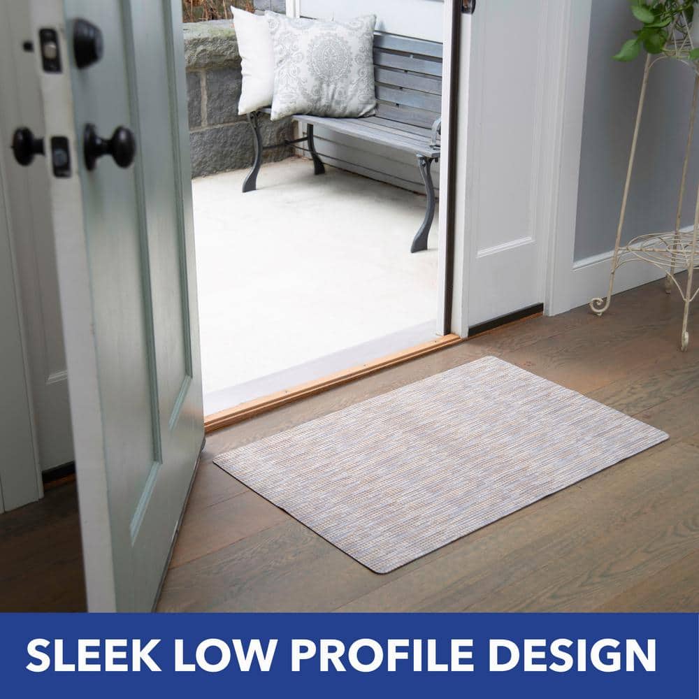 Smooth Step Grey and Gold Houndstooth Utility Mat