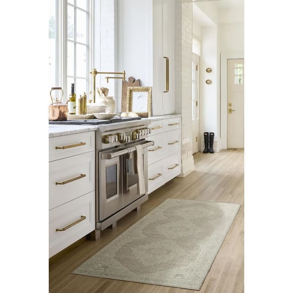 Nabela Noor Home Athiyo Tan/Oatmeal Traditional 2 ft. x 7 ft. Machine Woven Area Rug