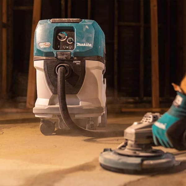 Makita 80V max (40V max X2) XGT 10 Gal. HEPA Vacuum Wet and Dry w