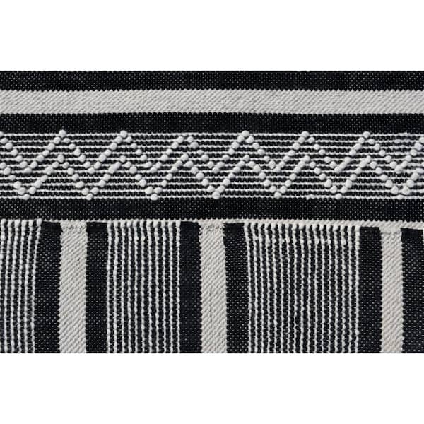 Black and White 8 ft. x 10 ft. Geometric Area Rug