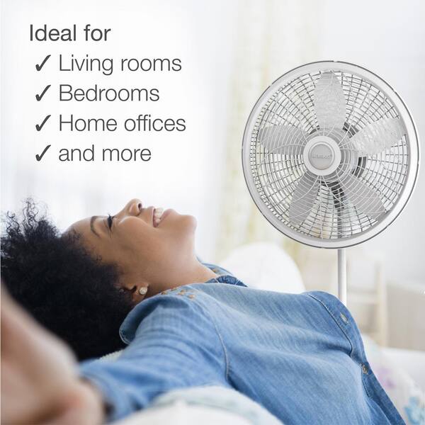 Lasko Cyclone Adjustable-Height 18 in. 3-Speed White Oscillating Pedestal  Fan 1820 - The Home Depot