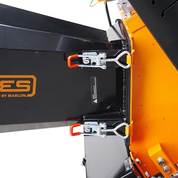 DK2 V2 Series 5 in. 15 HP 420 cc Gas Powered Kinetic Wood Chipper