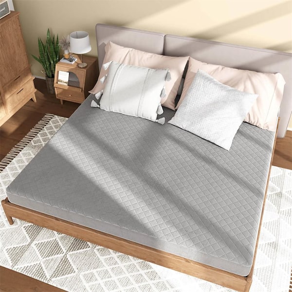 King Size Polyester Mattress Protector with Deep Pocket Sponge Padding Anti-slip Bottom Gray