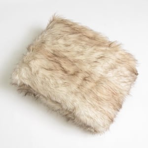 Champagne Fox Faux Fur Throw 58 in. x 84 In.