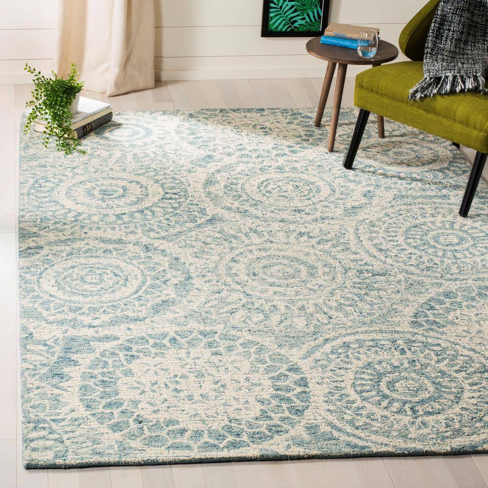 Ivory and Blue Handmade Wool Abstract Tufted Rug, 2' x 3'