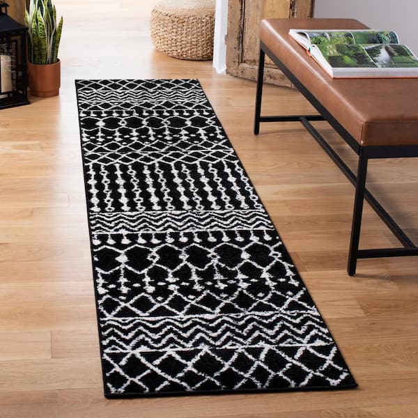 Tulum 2 ft. x 21 ft. Black/Ivory Tribal Chevron Diamond Runner Rug