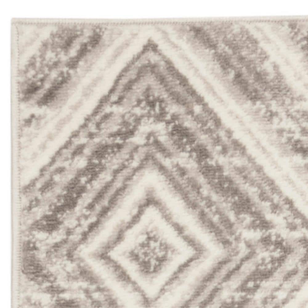 Reversible Grey/Green Medallion Synthetic 24x14 Rug