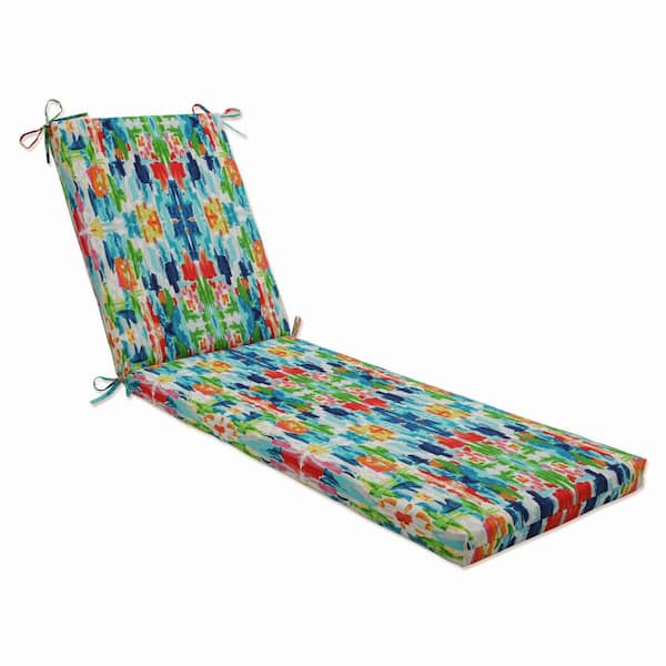 Pillow Perfect 23 x 30 Outdoor Chaise Lounge Cushion in Blue Reflections