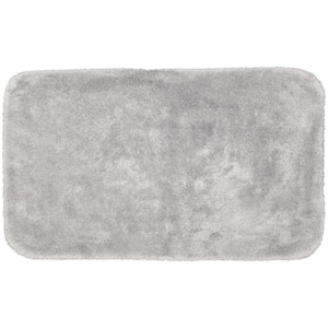 Finest Luxury Platinum Gray 30 in. x 50 in. Plush Nylon Bath Mat