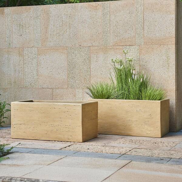 CHRISTOPHER KNIGHT HOME Siloam Travertine Beige Outdoor Concrete 