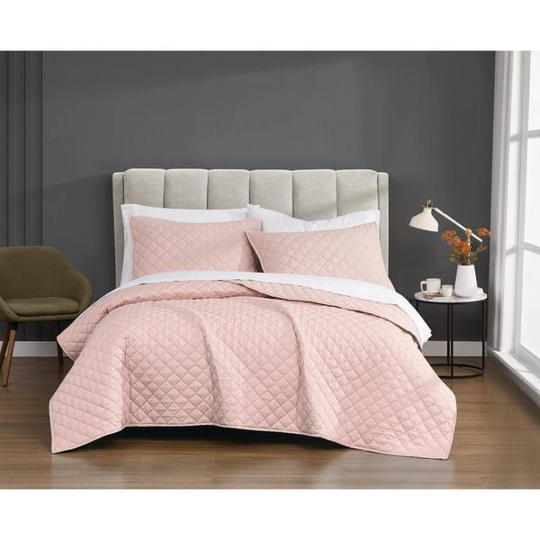 Brown blush 3 piece coverlet set full Queen. deals