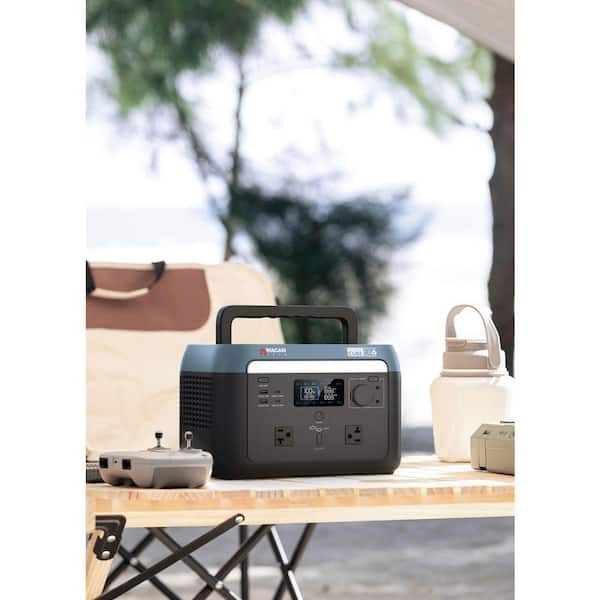 Wagan Tech 600-Watt Lithium Cube Push Button Start 600 Battery