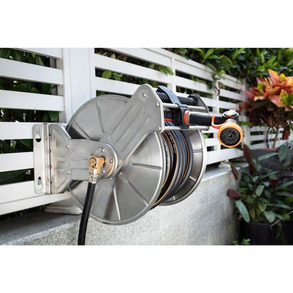 Giraffe Tools Stainless Steel Garden Hose Reel, Heavy-Duty, Wall/Floor  Mounted with Crank, 5/8 in. to 150 ft. Hose Capacity SW8US - The Home Depot